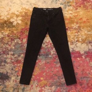 Mossimo Mid Rise Skinny Stretchy Jeans Size 8